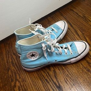 robins egg blue women’s 10 1-2 all star converse sneakers